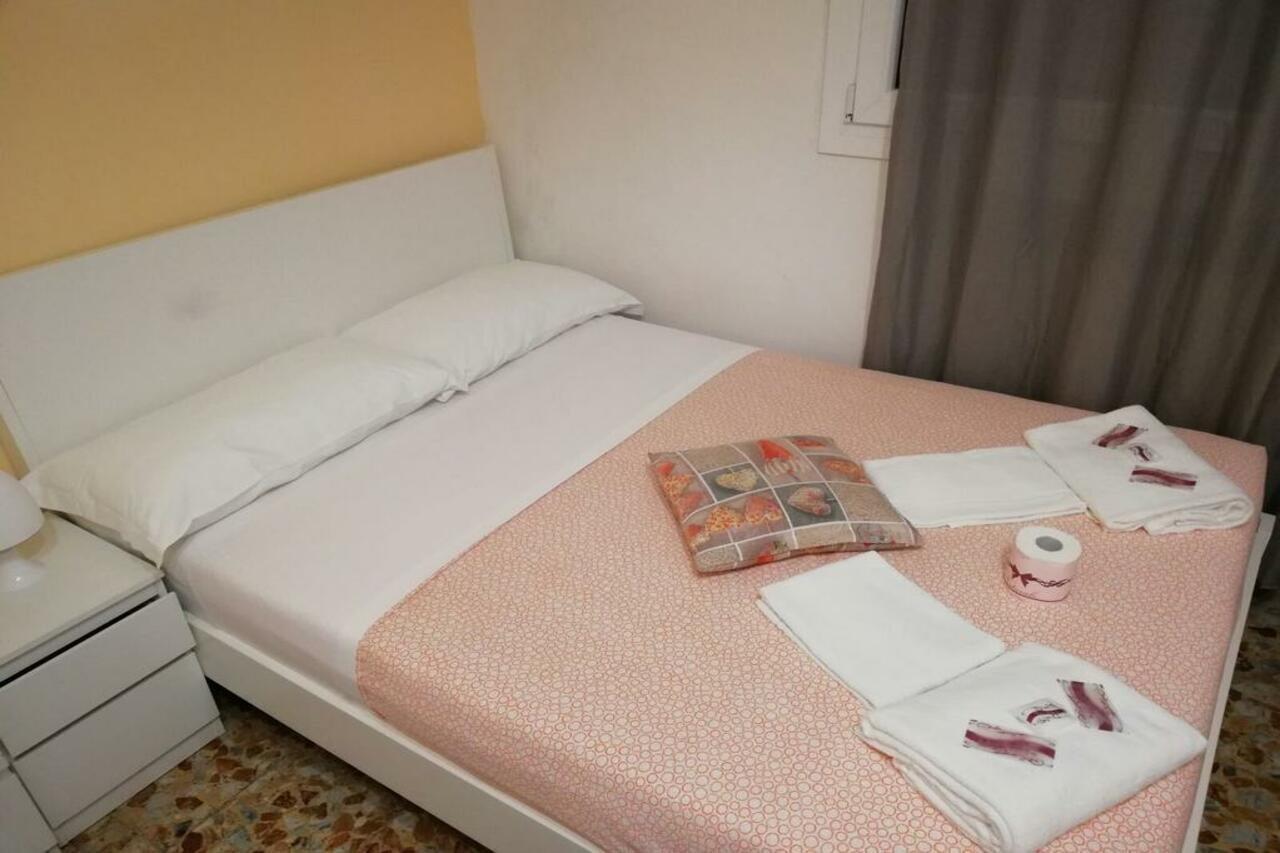 Dream Holidays Mestre Luaran gambar