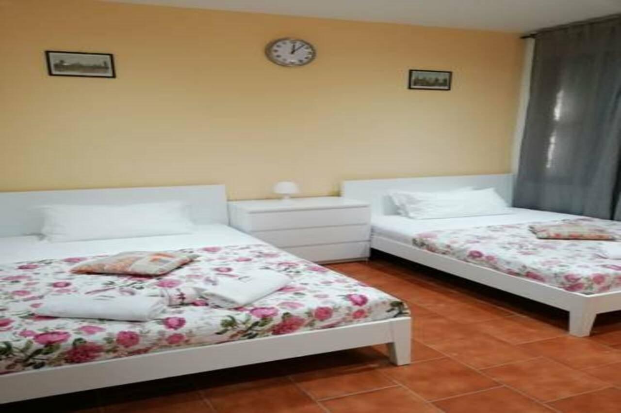 Dream Holidays Mestre Luaran gambar